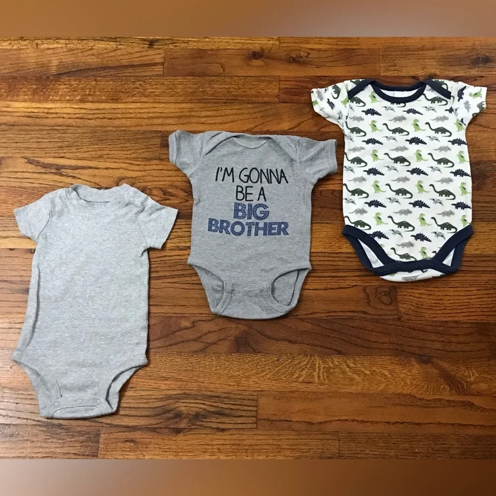 Baby Boy Onesies, Plaid Shorts & Beige Shorts Dinosaur I’m gonna be Big Brother